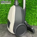 جاروبرقی آاگ مدل VX82-1-ALR با بدنه ی پلاستیکی
